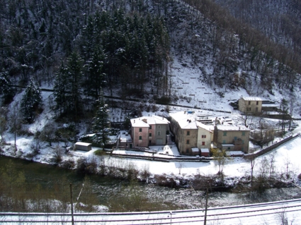  Image name: molino 2008 pasqua 055.jpg 
 width: 425 pixel 
 height: 319 pixel 
 Size: 152442 bytes 
 Click to enlarge 